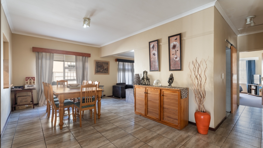 3 Bedroom Property for Sale in Twin Palms Western Cape